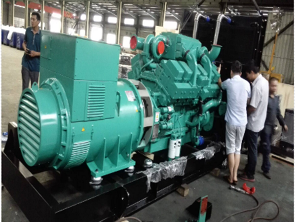 康明斯1000KW发电机组